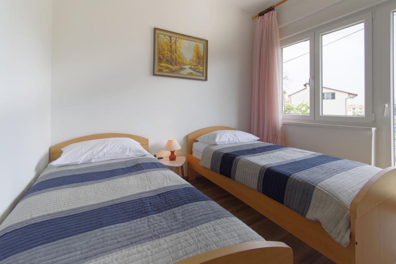 Apartment Patrik By Rent Istria Umag Extérieur photo