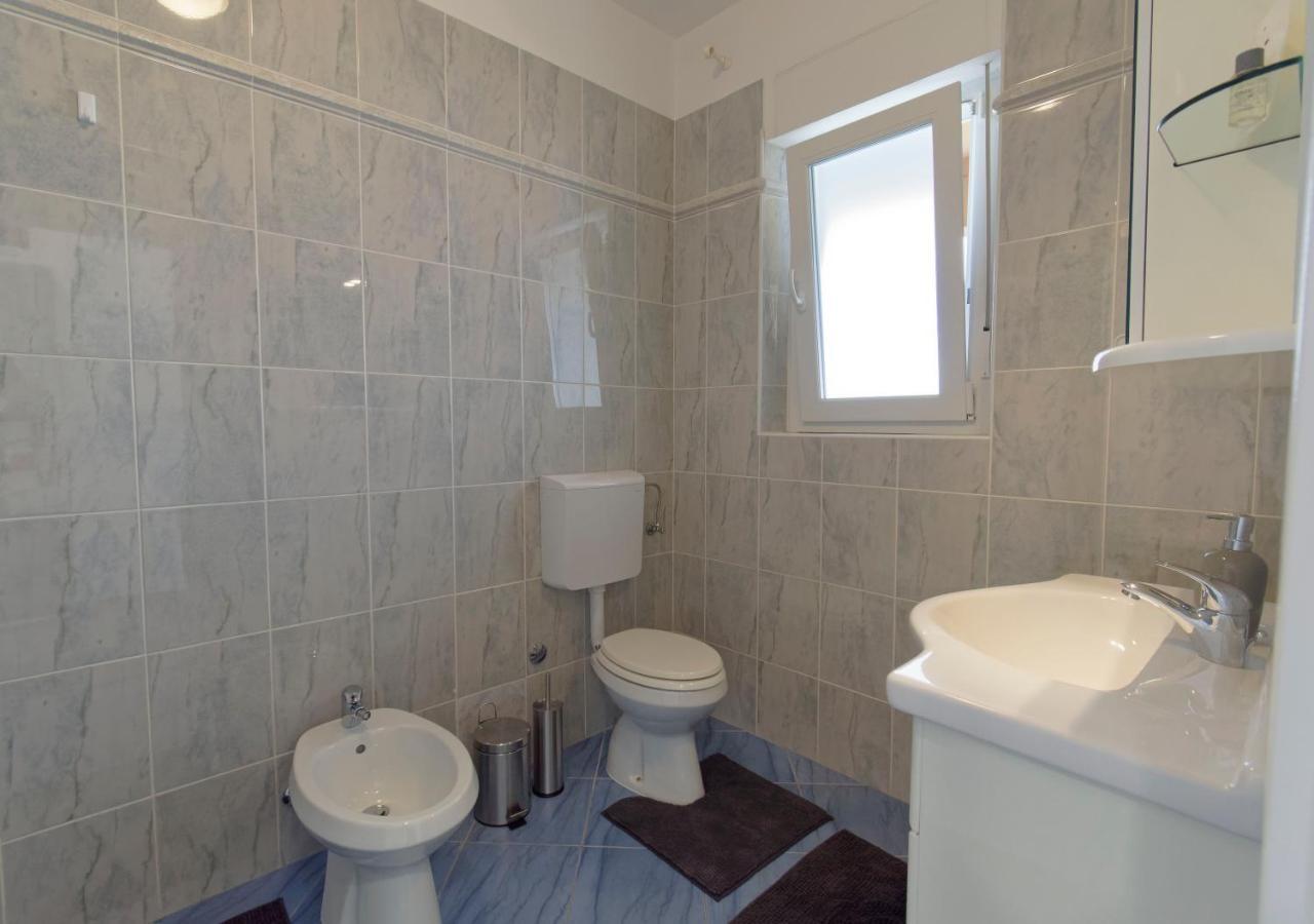Apartment Patrik By Rent Istria Umag Extérieur photo